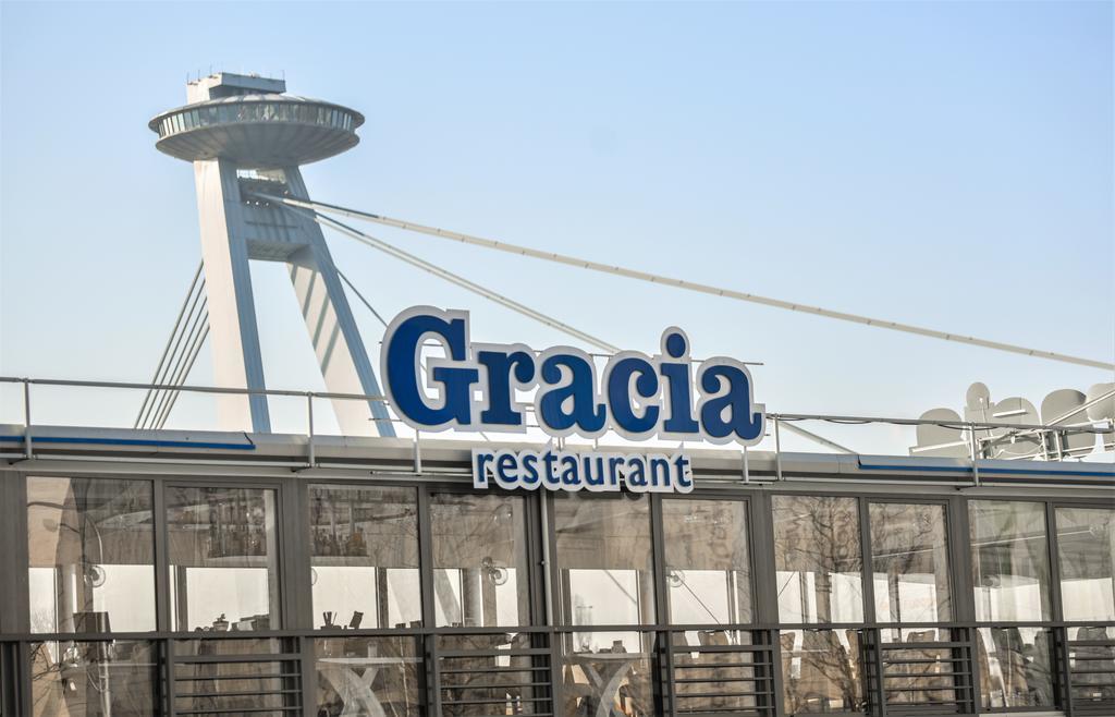 Botel Gracia Bratislava Ngoại thất bức ảnh