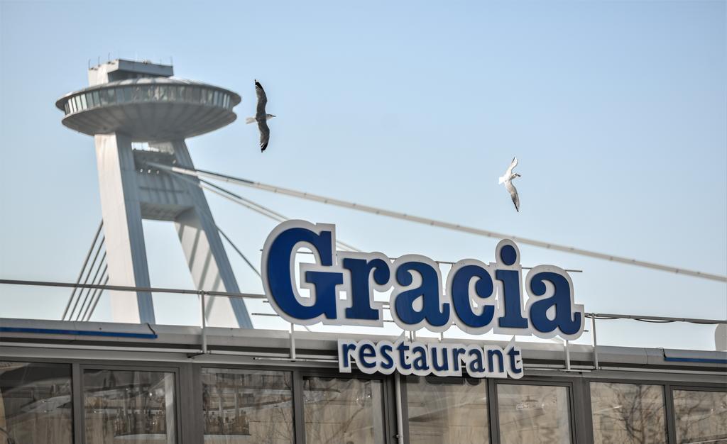 Botel Gracia Bratislava Ngoại thất bức ảnh